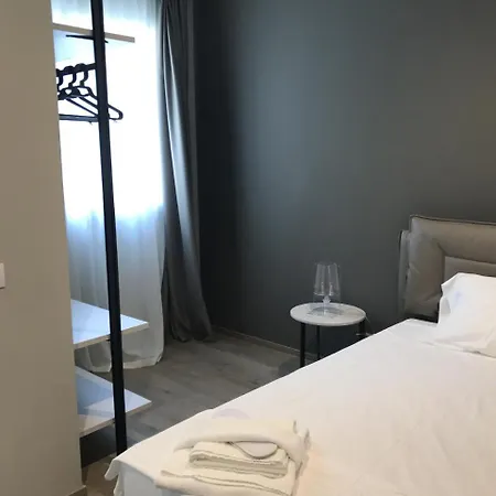 Good Idea! Palace By H-fast Apartman *