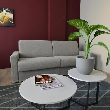 Good Idea! Palace By H-fast Apartman *