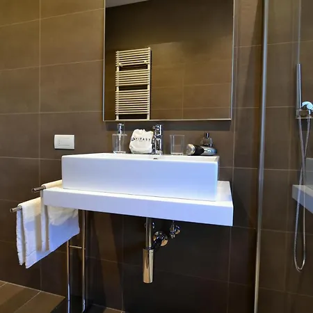 Good Idea! Palace By H-fast Apartman *