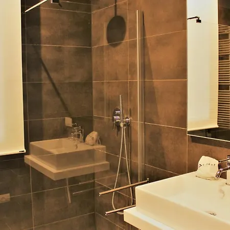 Good Idea! Palace By H-fast Apartman
