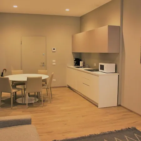 Good Idea! Palace By H-fast Apartman *